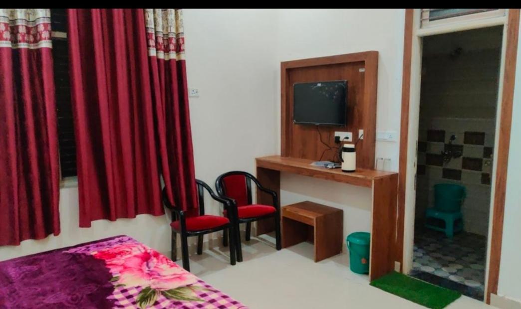 Hotel Kcr Agra (Uttar Pradesh) Dış mekan fotoğraf